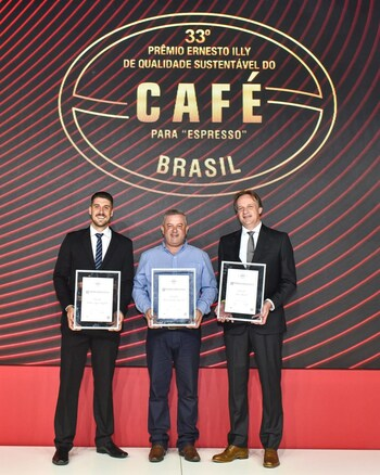 Winners of the 33rd Premio Ernesto Illy de Qualidade do Cafè para Espresso-b