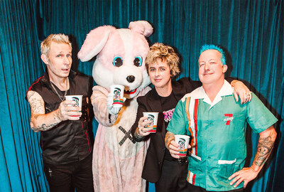 7eleven-punk-bunny-coffee